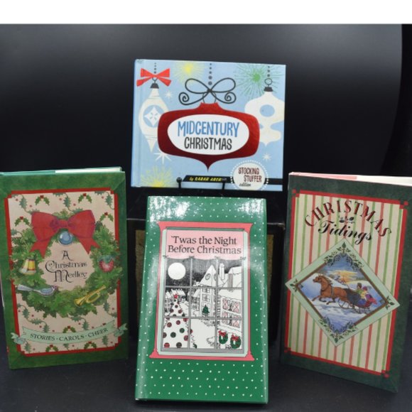 none Other - Christmas Books set of 4